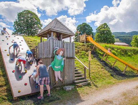 Märchenweg Rapunzel with climbing wall